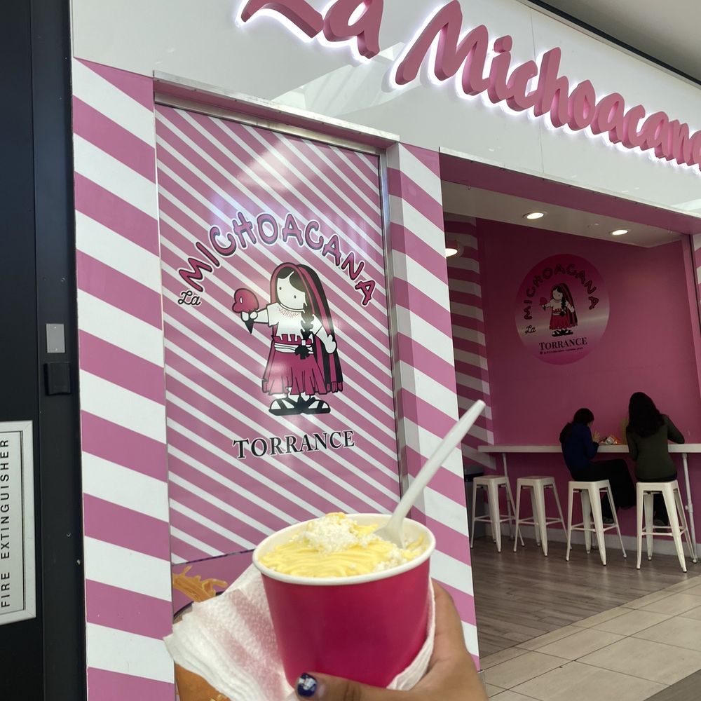 Outside LA Michoacana Outside LA Michoacana