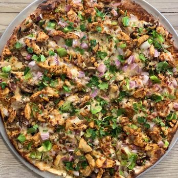 Pizza Twist - Food was amazing pizza is nice and hot with a great crust  C1. Chicken Tikka Masala Pizza - Pizza Near Me - Santa Rosa, California