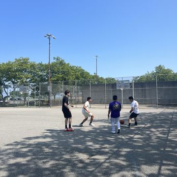 Oceanside Park - Basketball courts - Parks Near Me - Oceanside, New York
