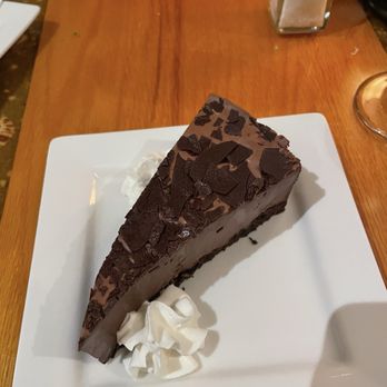 King Crab House - chocolate mousse cake - Seafood Near Me - Chicago, Illinois King Crab House - chocolate mousse cake - Seafood Near Me - Chicago, Illinois