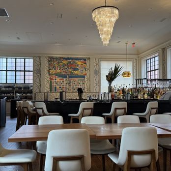 Husk Savannah - Dining area - Southern Near Me - Savannah, Georgia Husk Savannah - Dining area - Southern Near Me - Savannah, Georgia
