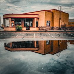 Exterior / Outside
