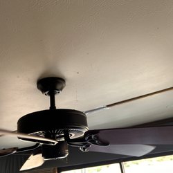 Lake Powell Houseboat and Watercraft Rentals - Ceiling fan about coming out of the ceiling and a taped ceiling. Zoom for Nats and cobwebs