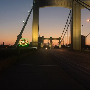 Hennepin Ave Bridge - 5:30 AM. - Local Flavor Near Me - Minneapolis, Minnesota Hennepin Ave Bridge - 5:30 AM. - Local Flavor Near Me - Minneapolis, Minnesota
