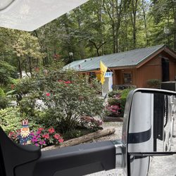 Travelers Rest KOA - Office