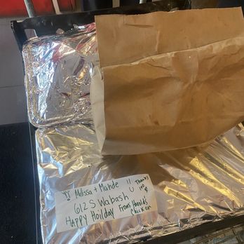 Harold's Chicken Shack - White Chicken Bucket - Chicken Wings Near Me - Chicago, Illinois