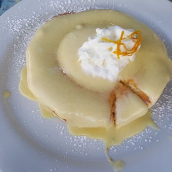 Moke's Bread & Breakfast - Lilikoi pancakes - Breakfast & Brunch Near Me - Kailua, Hawaii