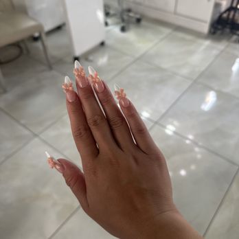 Eden Nails & Spa - Nail Salons Near Me - Burbank, California Eden Nails & Spa - Nail Salons Near Me - Burbank, California