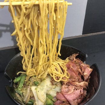 honeygrow - Pastrami Noodle Bowl ($11.45) - Salad Near Me - Brooklyn, New York