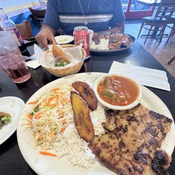 Donde Adela Colombian Restaurant - Colombian Near Me - Orange, California