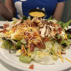 Ground Round Grill & Bar - Chicken club salad, standard