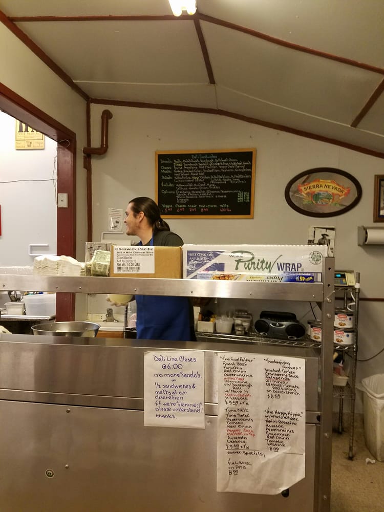 Bolinas Market Logo