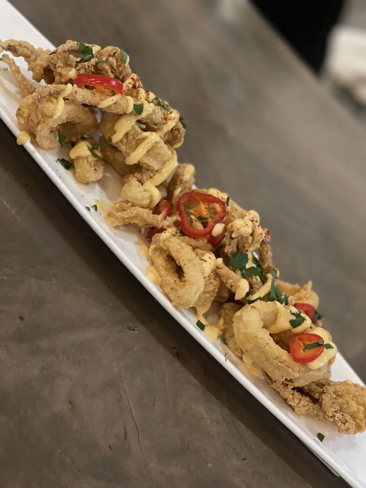 MERCHANT BAR Updated October 2024 82 Photos & 71 Reviews 426 N