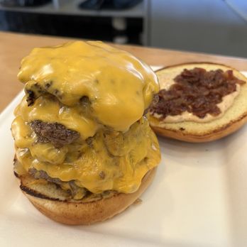 Kalihi Beer - Add as many patties as you want! - Brewpubs Near Me - Honolulu, Hawaii Kalihi Beer - Add as many patties as you want! - Brewpubs Near Me - Honolulu, Hawaii