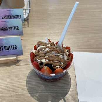 BOOMCHIA - Acai base, dark chocolate granola, BoomChia pudding, stdawberries, blueberries, coconut, almond, almond butter - Juice Bars & Smoothies Near Me - Montclair, New Jersey