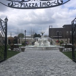 Piazza Imo