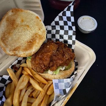 Viva Vegan Diner - Nashville Hot sandwich - Mexican Near Me - Upland, California Viva Vegan Diner - Nashville Hot sandwich - Mexican Near Me - Upland, California