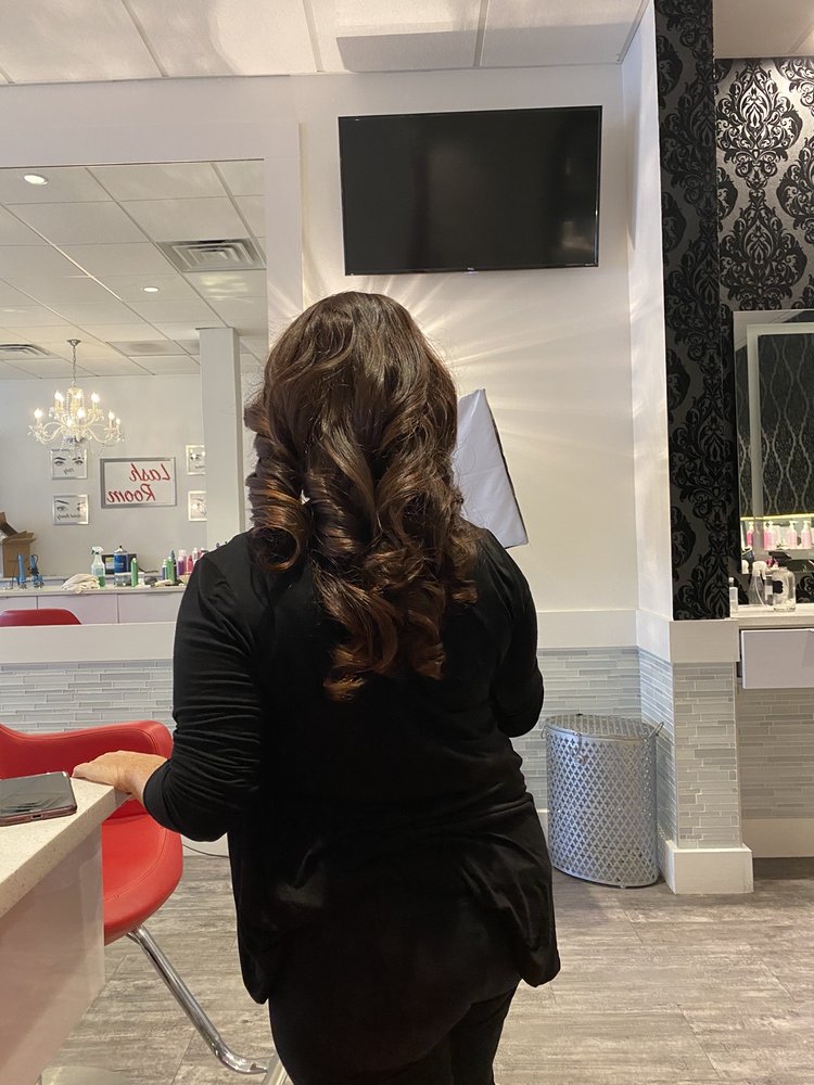 CHERRY BLOW DRY BAR Updated September 2024 25 Photos & 14 Reviews