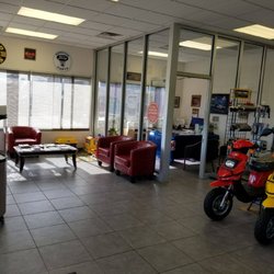 Turn Key Auto Sales & Service - Clean, pet-friendly, smoke-free, waiting area with child play area!