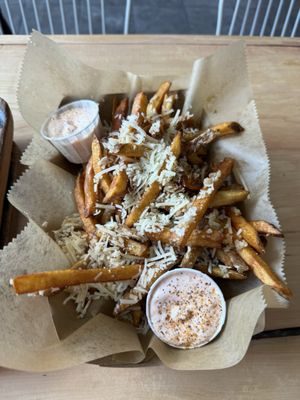 Oakwood Proper Burgers by null