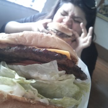 Queens Burgers - Yummy cheese burger and my sis n the background....lol - Burgers Near Me - Pacoima, California