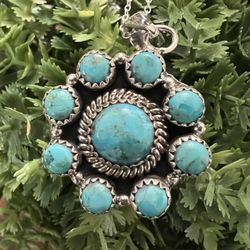 Queen Bee Customs Boutique
