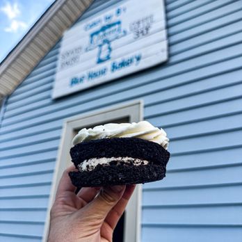 Cakes by B's Blue House Bakery - Coffee & Tea Near Me - Jamestown, North Carolina
