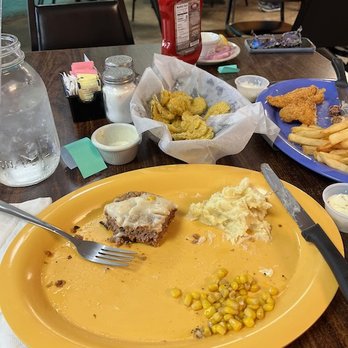 Sugar Creek Grill - American Near Me - Big Lake, Texas Sugar Creek Grill - American Near Me - Big Lake, Texas