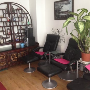 Super Bien-Être - siège pour la réflexologie - Massage Near Me - Paris, 01 Super Bien-Être - siège pour la réflexologie - Massage Near Me - Paris, 01
