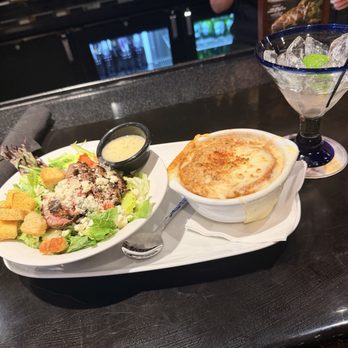 LongHorn Steakhouse - Steakhouses Near Me - Howell, New Jersey