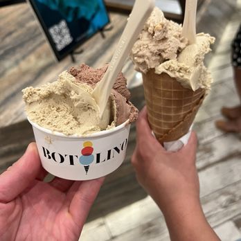 Botolino Gelato Artigianale - Pistachio, hazelnut and chocolate gelato - Gelato Near Me - Dallas, Texas