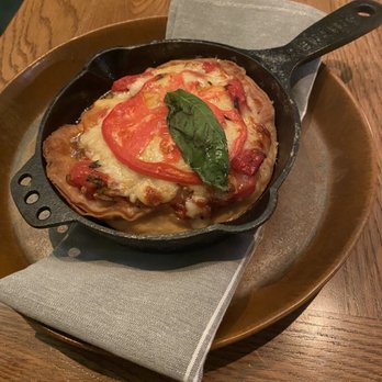 Lenoir - Tomato pie - Southern Near Me - Charleston, South Carolina Lenoir - Tomato pie - Southern Near Me - Charleston, South Carolina