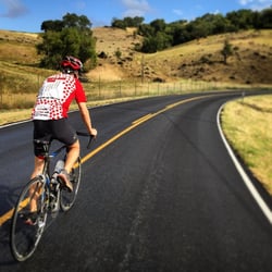 Dave's Bike Shop - Local cycling sample: Old River Road headed for Hopland