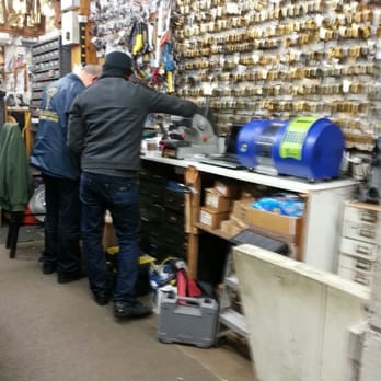 Miguel's Locksmith Service - Keys & Locksmiths Near Me - Brooklyn, New York