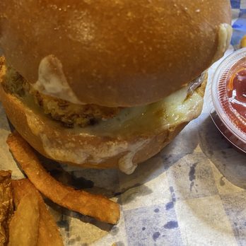 Press 195 - Burger special - New American Near Me - Rockville Centre, New York Press 195 - Burger special - New American Near Me - Rockville Centre, New York