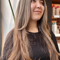 August and Ivy Salon