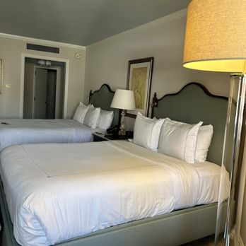 The Windsor Court - Hotels Near Me - New Orleans, Louisiana The Windsor Court - Hotels Near Me - New Orleans, Louisiana