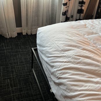 Fremont Marriott Silicon Valley - Poor quality beds. - Hotels Near Me - Fremont, California Fremont Marriott Silicon Valley - Poor quality beds. - Hotels Near Me - Fremont, California