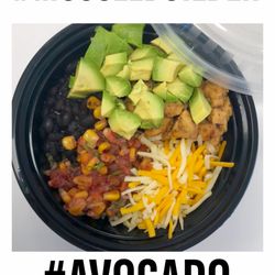 The Health Bar - Large Muscle Builder with chicken and Avocado