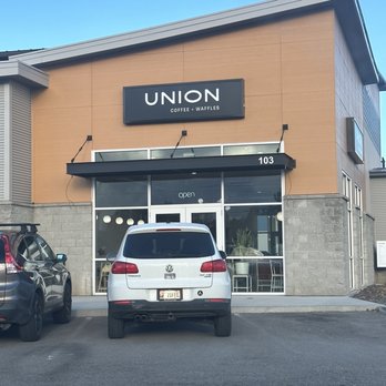 Union Roasters - The Front of this awesome local coffee shop - Coffee Roasteries Near Me - Coeur d'Alene, Idaho