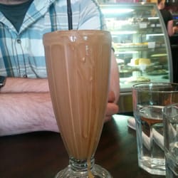 The Soda Parlour - Mocha malt milkshake
