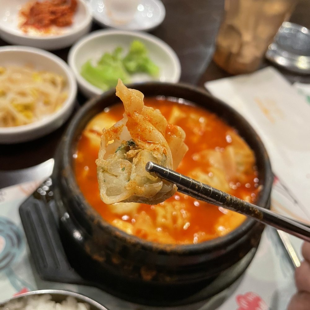 BBB Tofu House - Dumpling tofu soup - Korean Near Me - Orlando, Florida