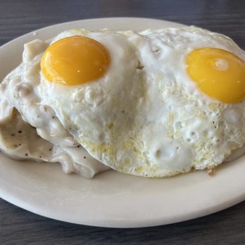 Hoosier Cafe - Loaded Biscuits & Gravy - Breakfast & Brunch Near Me - Chandler, Arizona