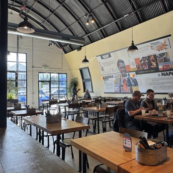Stateline Road Smokehouse - Barbeque Near Me - Napa, California Stateline Road Smokehouse - Barbeque Near Me - Napa, California