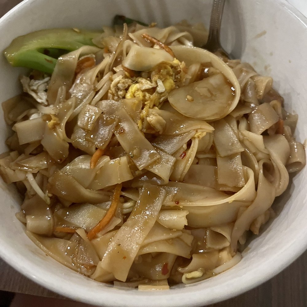 Chicken pad see ewe.  Almost no veggies, not a ton of chicken, mostly noodles.