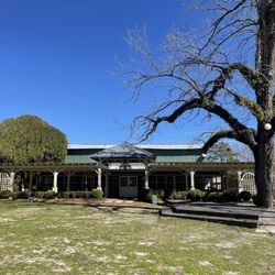 The Hub At Feather Oaks - Outside