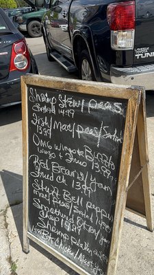 Queens Cuisine by null