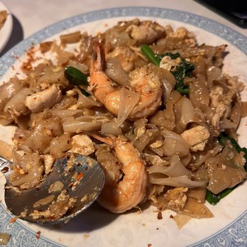 Cajun Seafood House - Pad see Eu with only 3 shrimps - Seafood Near Me - Los Angeles, California