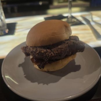 Lewis Steakhouse - Steak Slider - Seafood Near Me - Jupiter, Florida