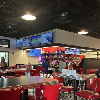 Cool Cat Cafe - Burgers Near Me - Kihei, Hawaii Cool Cat Cafe - Burgers Near Me - Kihei, Hawaii